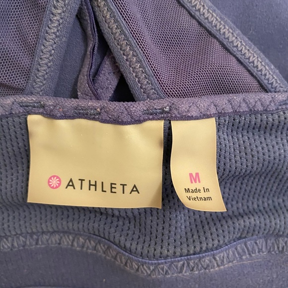 Athleta Sports Bra - EUC - size medium - Picture 4 of 5